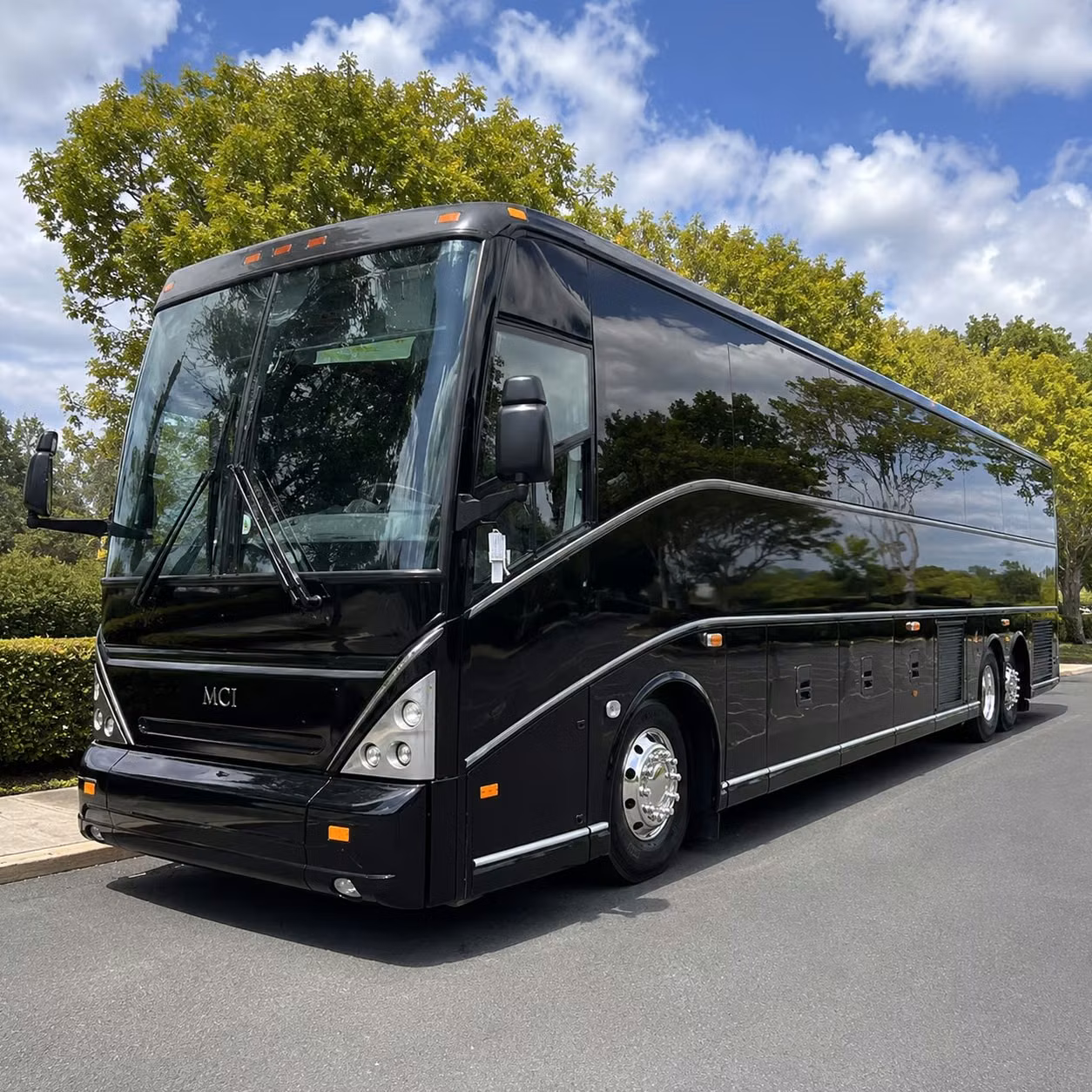 road trip concert buses from utica to syracuse albany and beyond